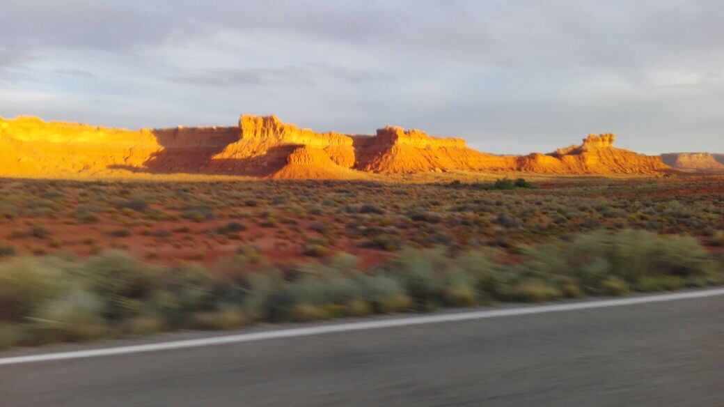 Weg zum Monument Valley
